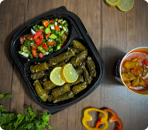 وجبة ربع فرخة ومحشى ورق عنب